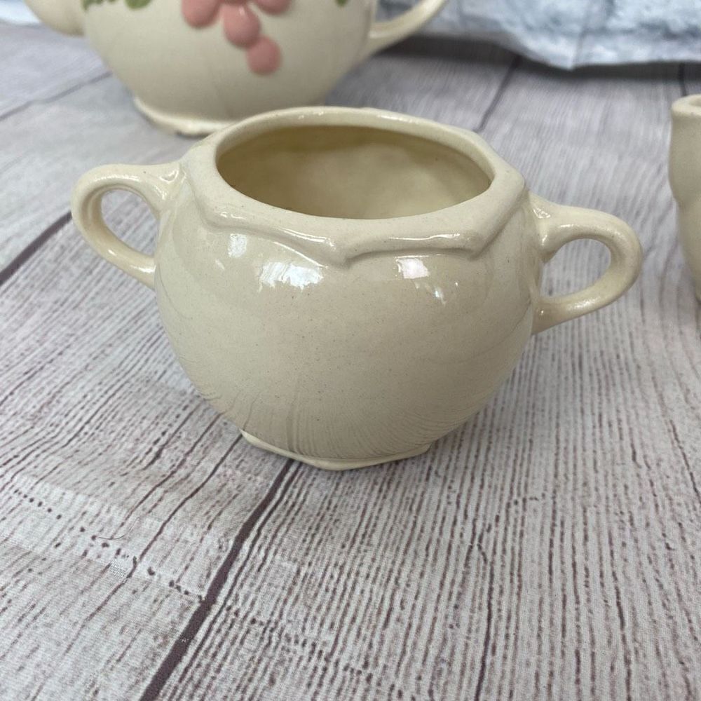 Teapot set w/leaves & grapes teapot sugar & creamer bowl ivory & pink - Picture 5 of 11